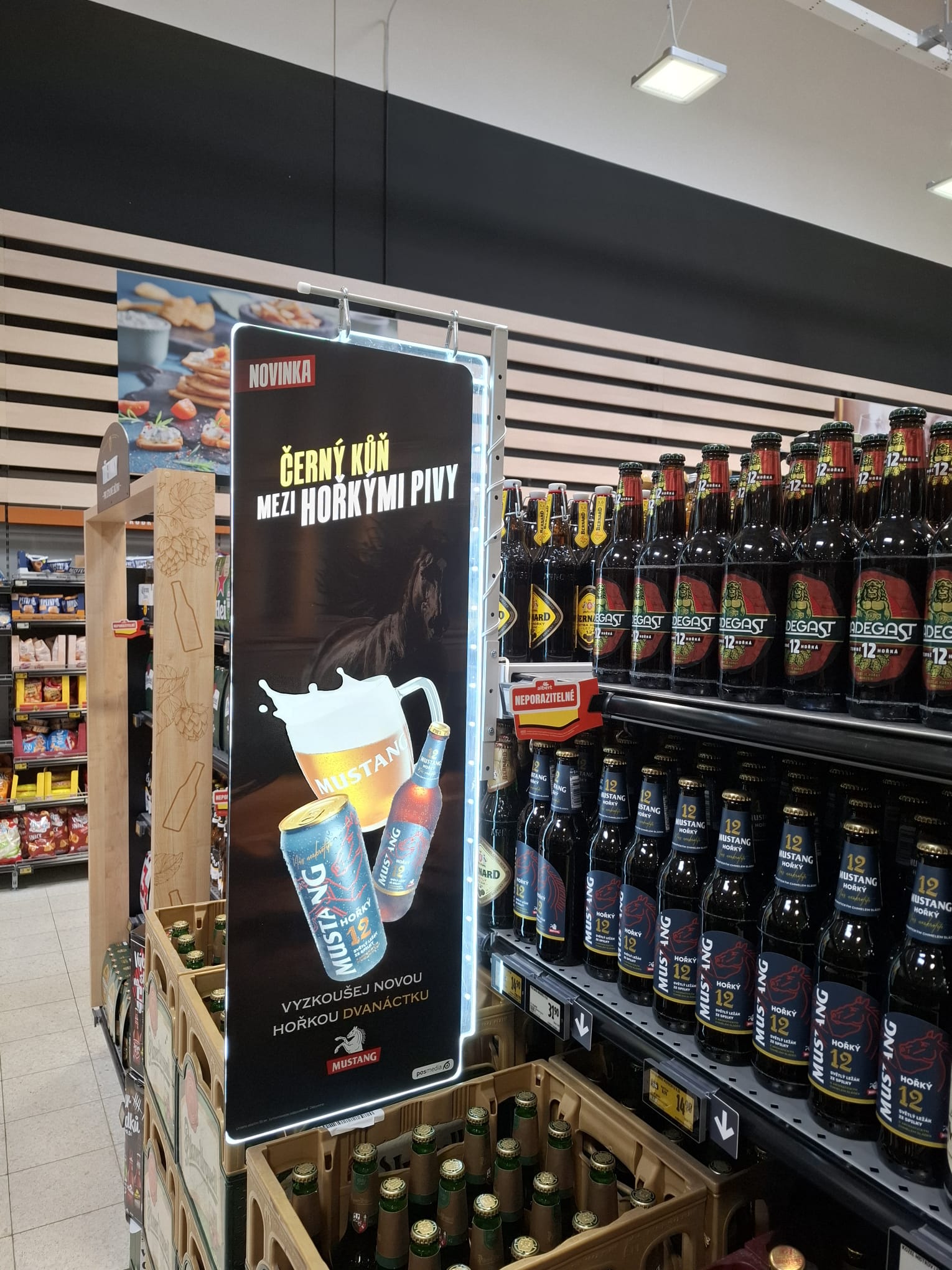 Retail & Display — artwork 4